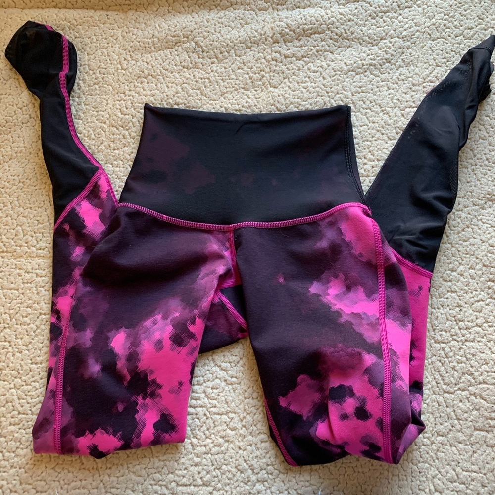 LULULEMON sweaty endeavor inkwell leggings - Picture 4 of 8